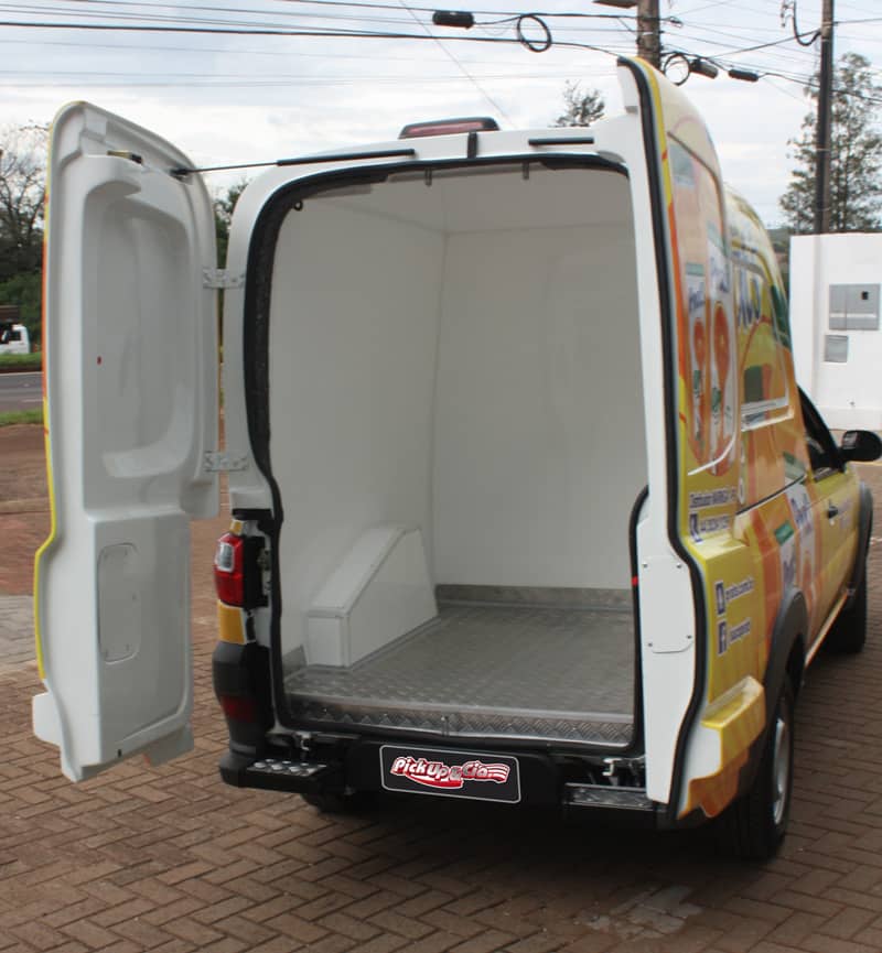 Fiat Strada Carga Alta com Isolamento Termico Prats